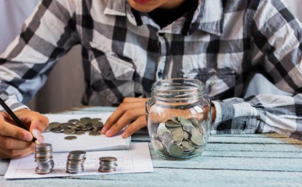 Frugal Living Tips That Don’t Feel Restrictive for Life