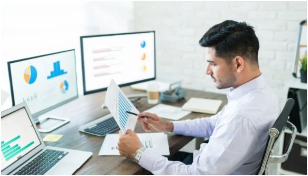 What Does a Daily Freelance Sales Routine Look Like?